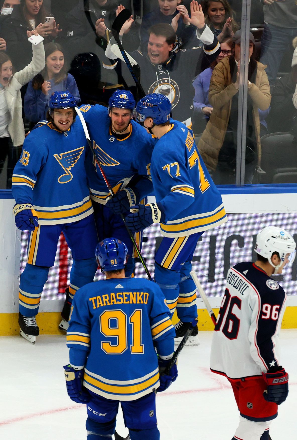 Blues host Blue Jackets
